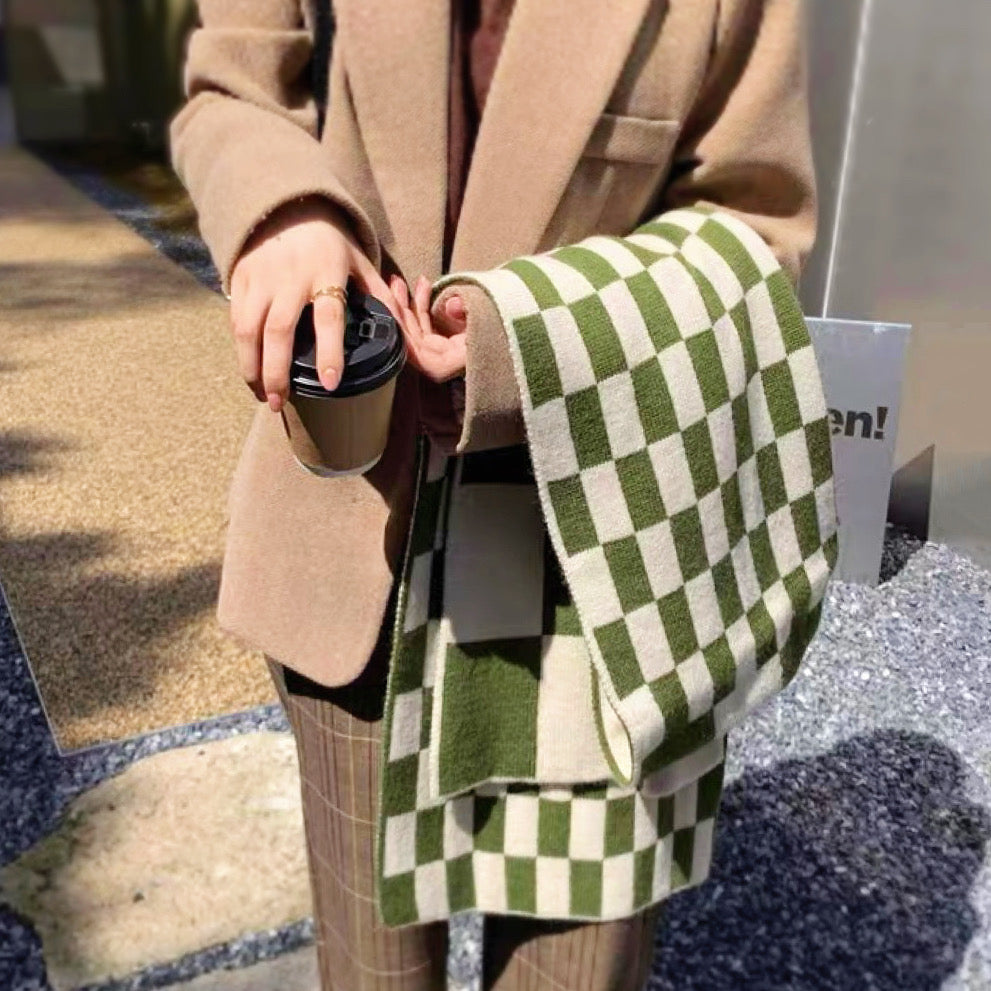 Unisex Oversize Schal - Kariertes Design