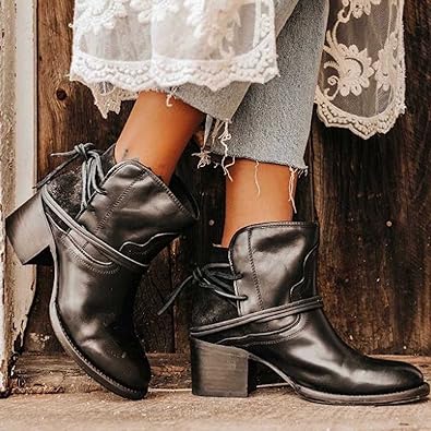 Damen Stiefeletten im Western-Stil - Schnürdetails & Blockabsatz