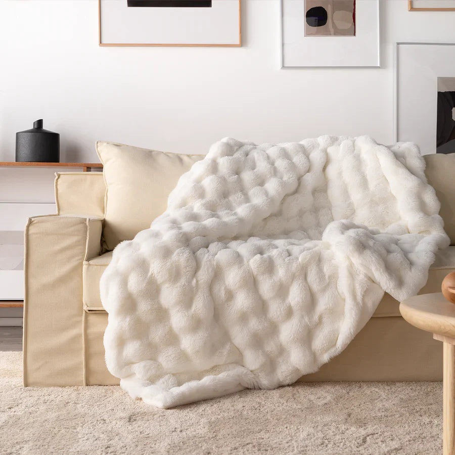 Weiche Wurfdecke – Flauschig mit 3D-Struktur