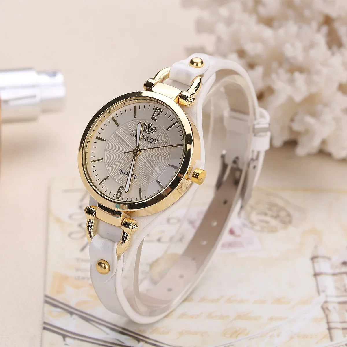 Damen Vintage Style Uhr - Zweifarbig mit Verstellbarem Band