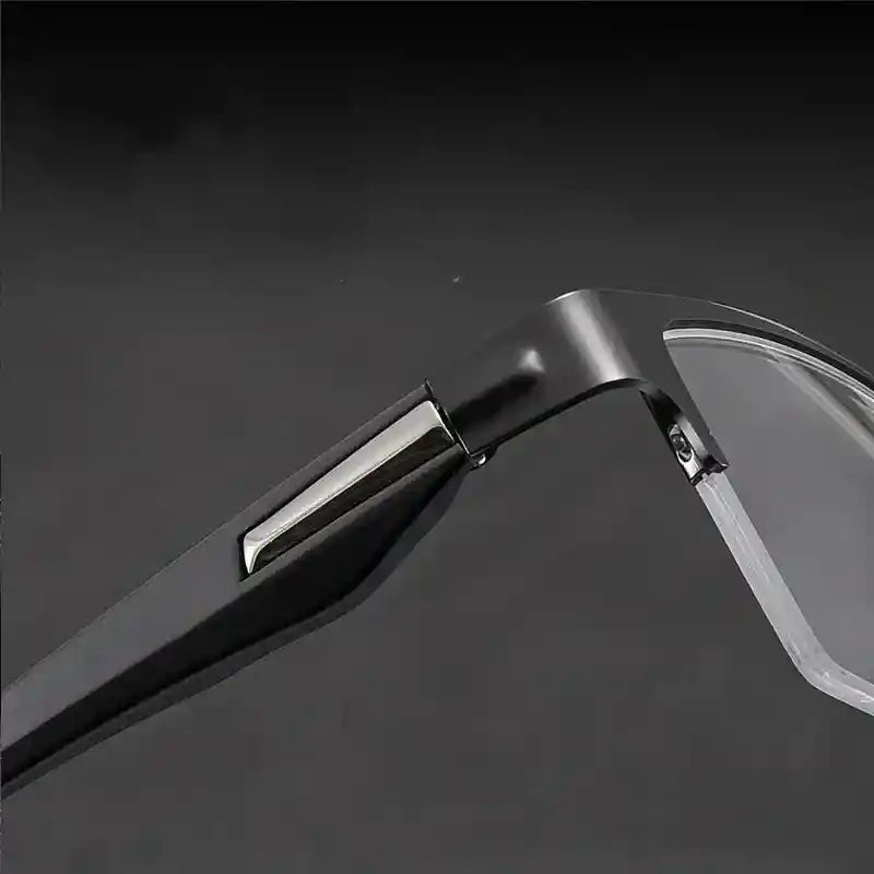 Cavalier Pro Vision – Multifocal Glasses with Photochromic Lenses - ALPINE WEAR