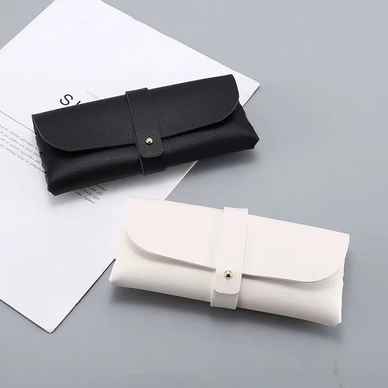 Classic Leather Glasses Case – Elegant & Durable - ALPINE WEAR
