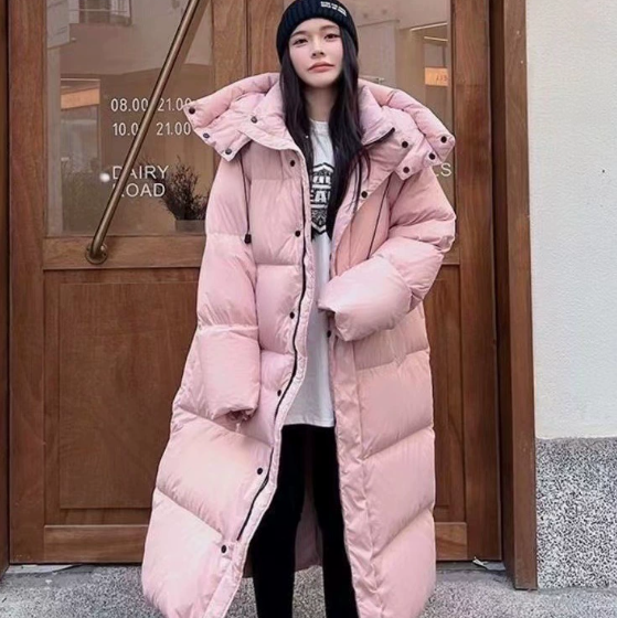 Damen Langer Oversize Puffer-Mantel - Mit Kapuze und Hohem Kragen