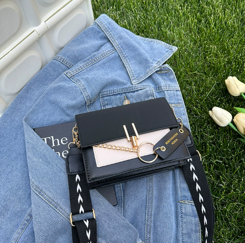 Damen Handtasche mit Krokodilmuster – Quadratisches Klappdesign