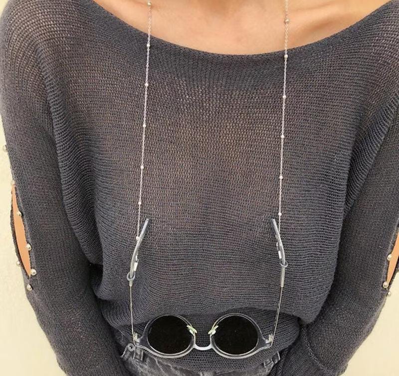 LuxeChain – Versatile Eyewear & Mask Holder - ALPINE WEAR