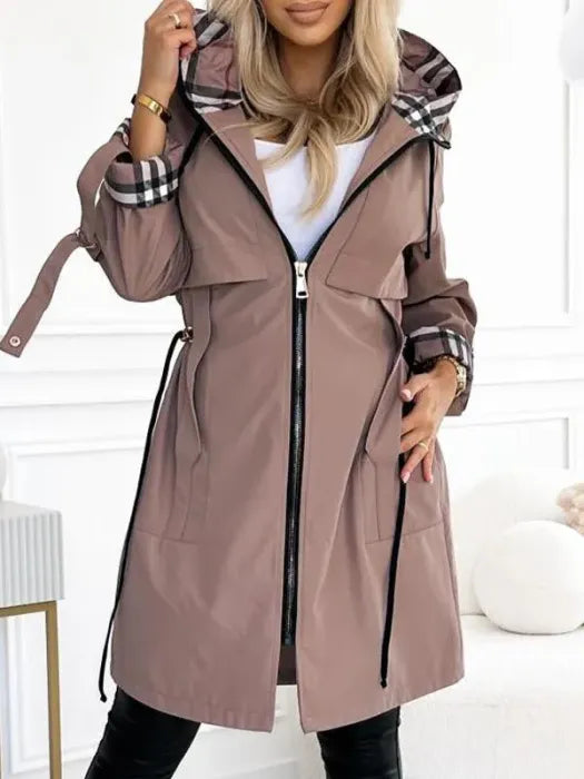 Damen Taillierter Trenchcoat – Wasserdichter Mantel mit Kapuze