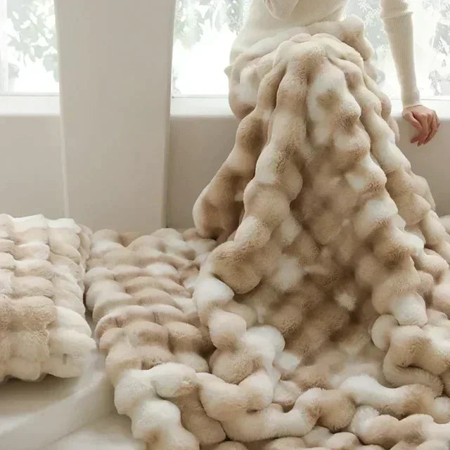 Flauschige Überwurfdecke - Weiche Blasenstruktur